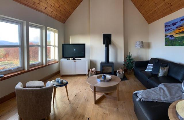 Head In The Skye - Healabhal Cottage Ose Kültér fotó